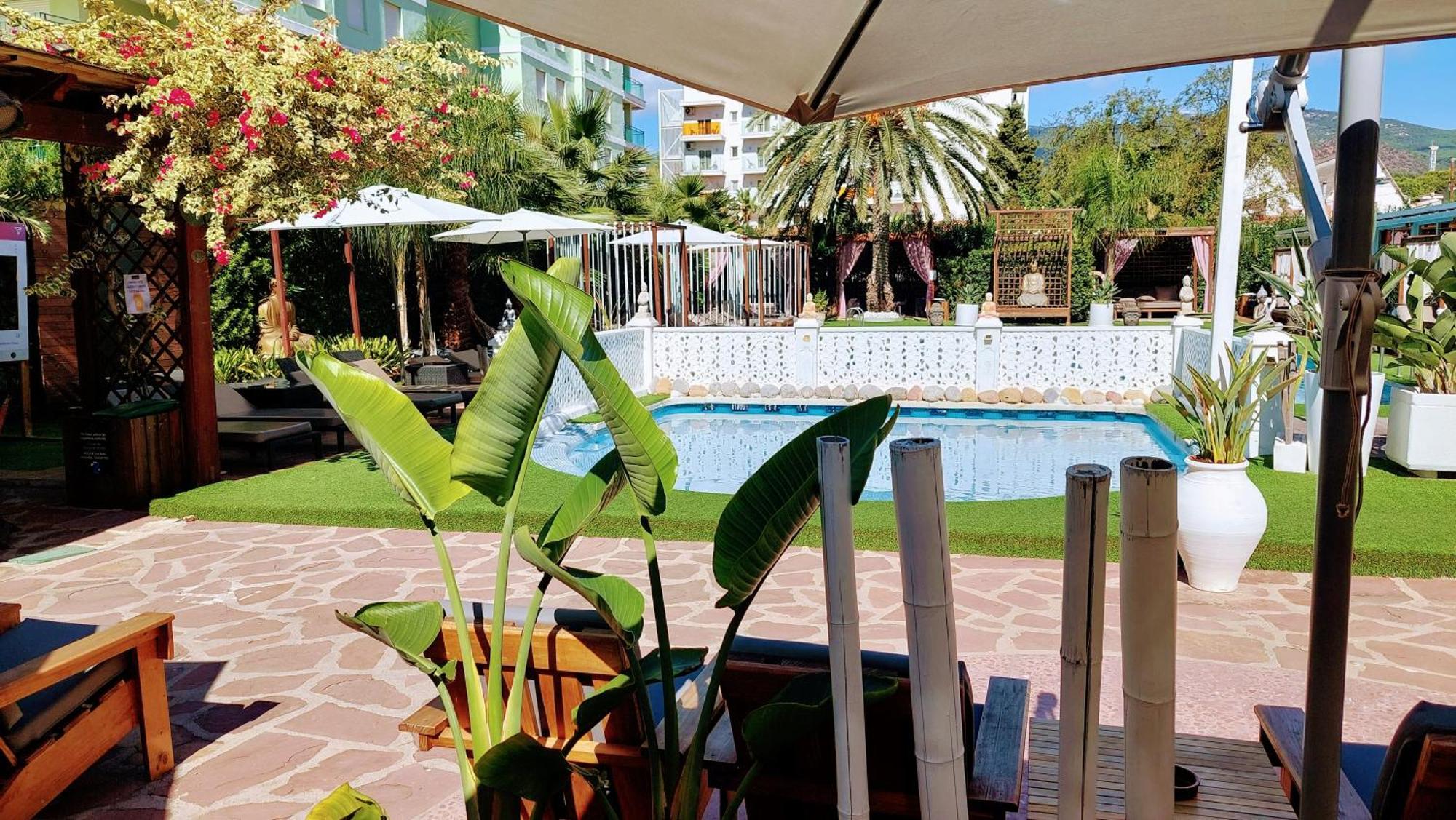 Hotel Montreal Benicàssim Zewnętrze zdjęcie